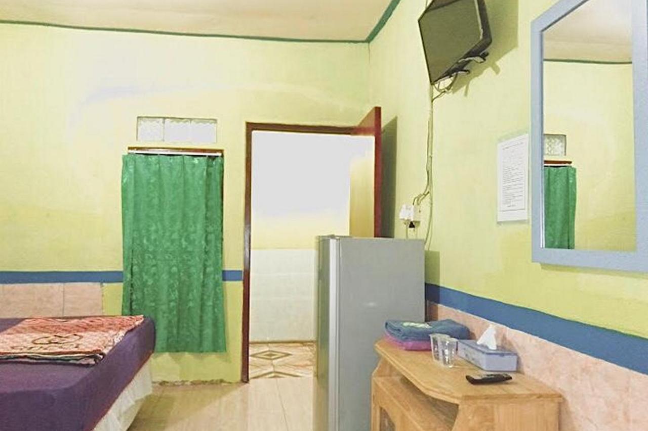 Hotel Indah Grogot Syariah RedPartner Tanah Grogot Bagian luar foto